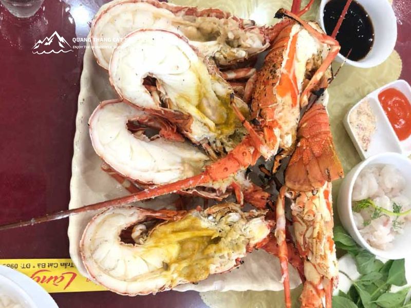 Lang Chai Restaurant - Cat Ba