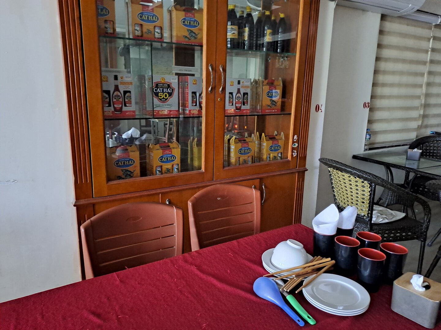 Nhà hàng Phương Phương - Cát Bà