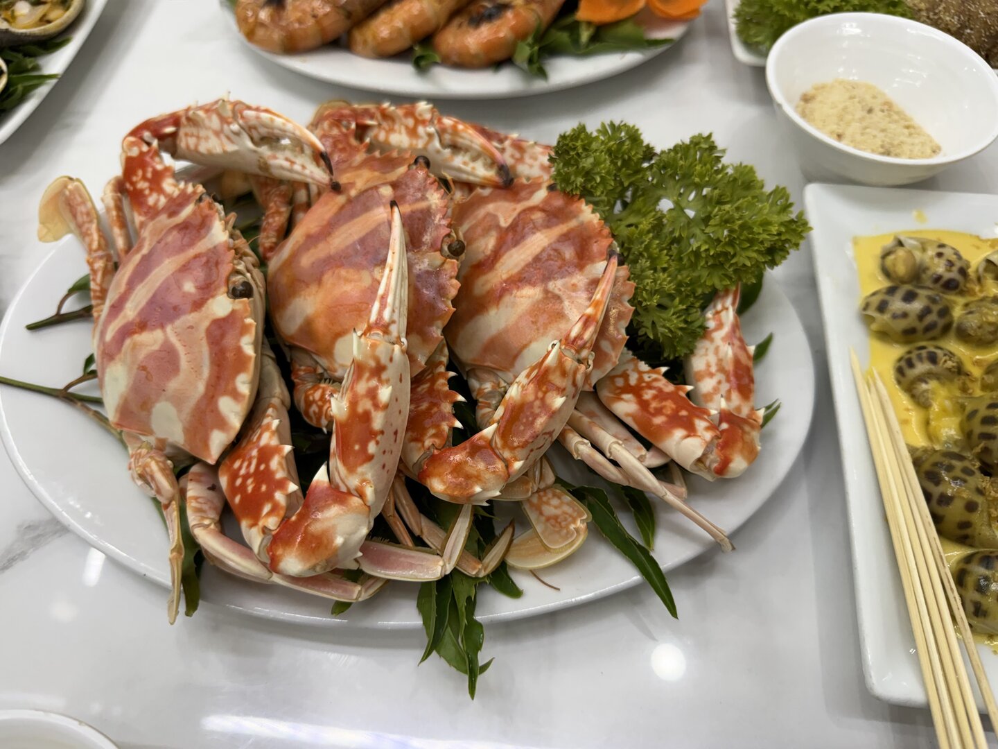 Cat Ba Vu Duong Seafood Restaurant