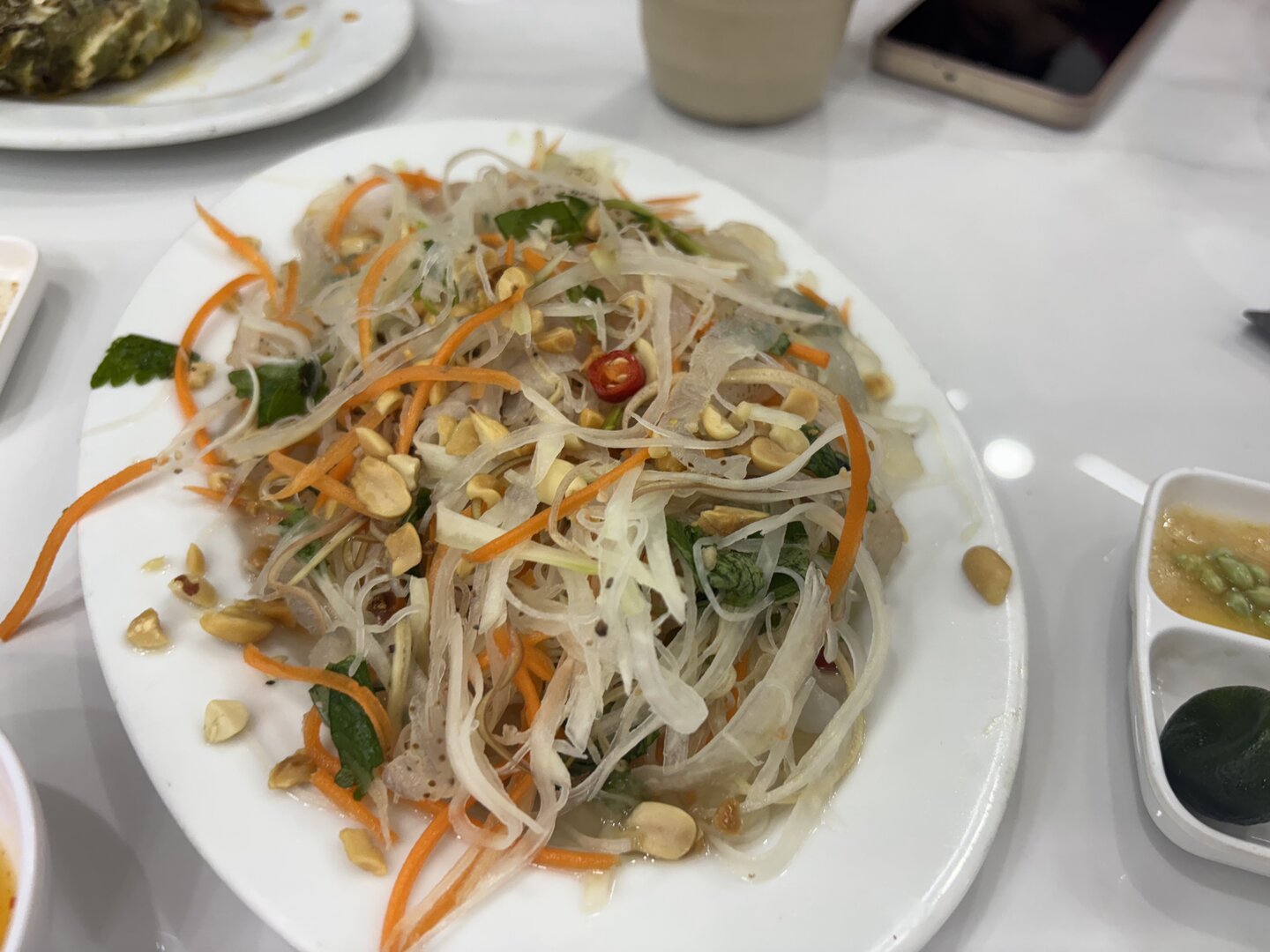 Cat Ba Vu Duong Seafood Restaurant