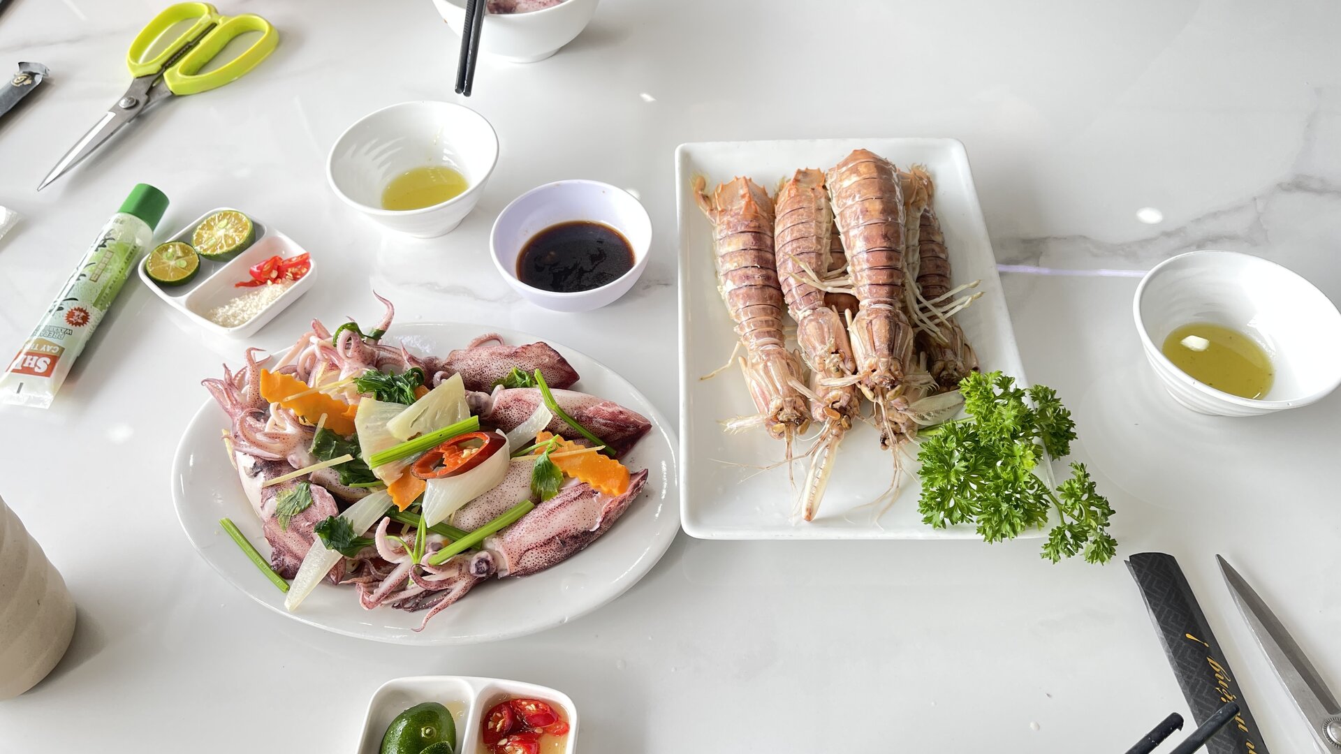Cat Ba Vu Duong Seafood Restaurant