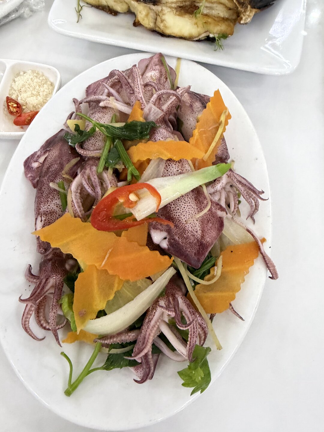 Cat Ba Vu Duong Seafood Restaurant
