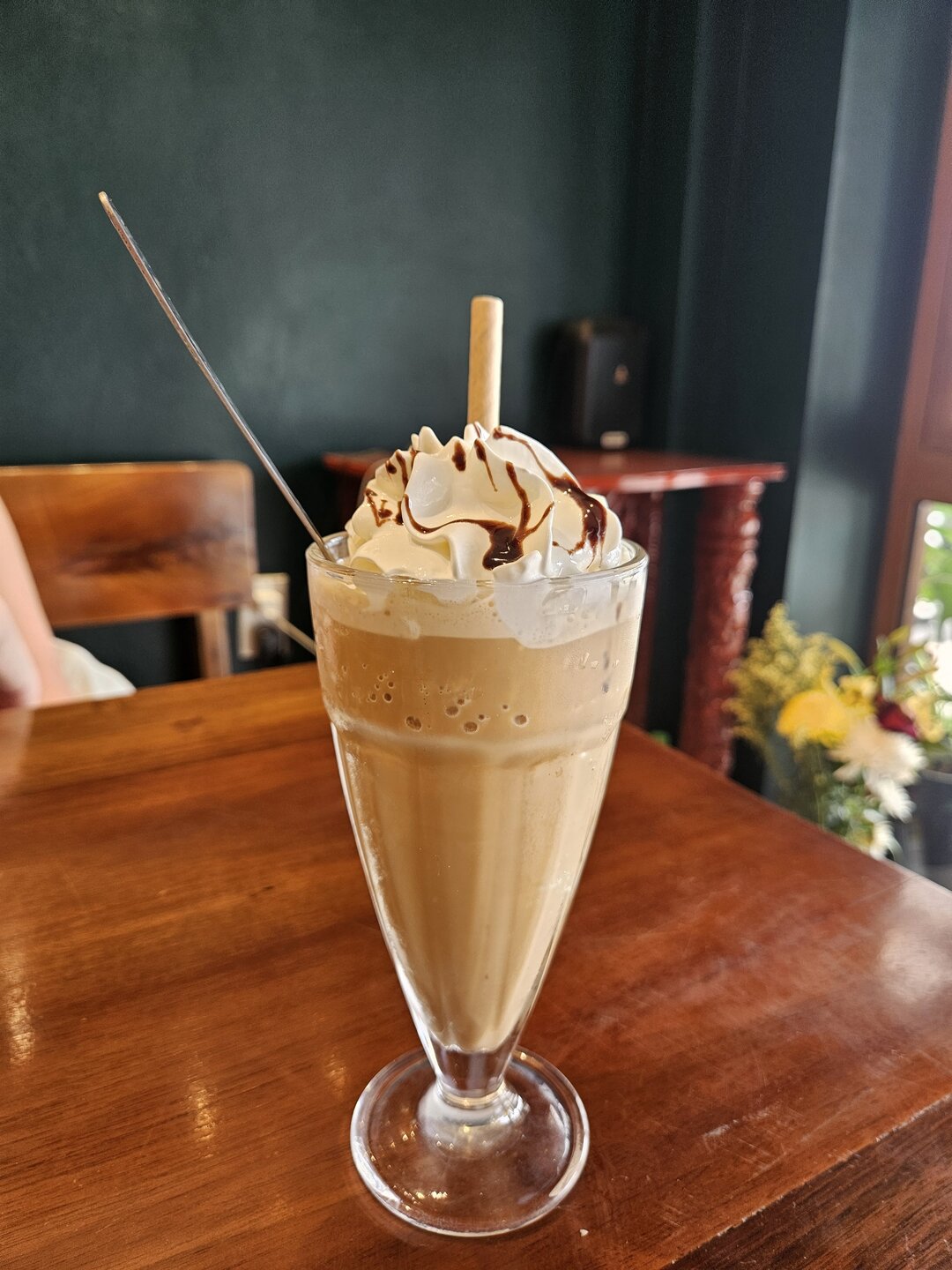 LIKE COFFEE - Vegetarian Food CatBa