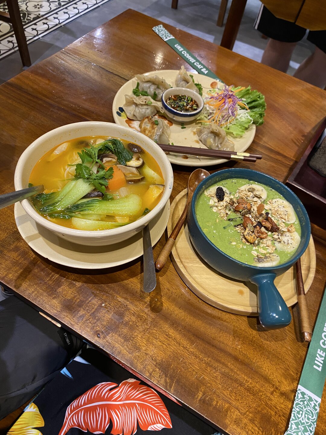 LIKE COFFEE - Vegetarian Food CatBa