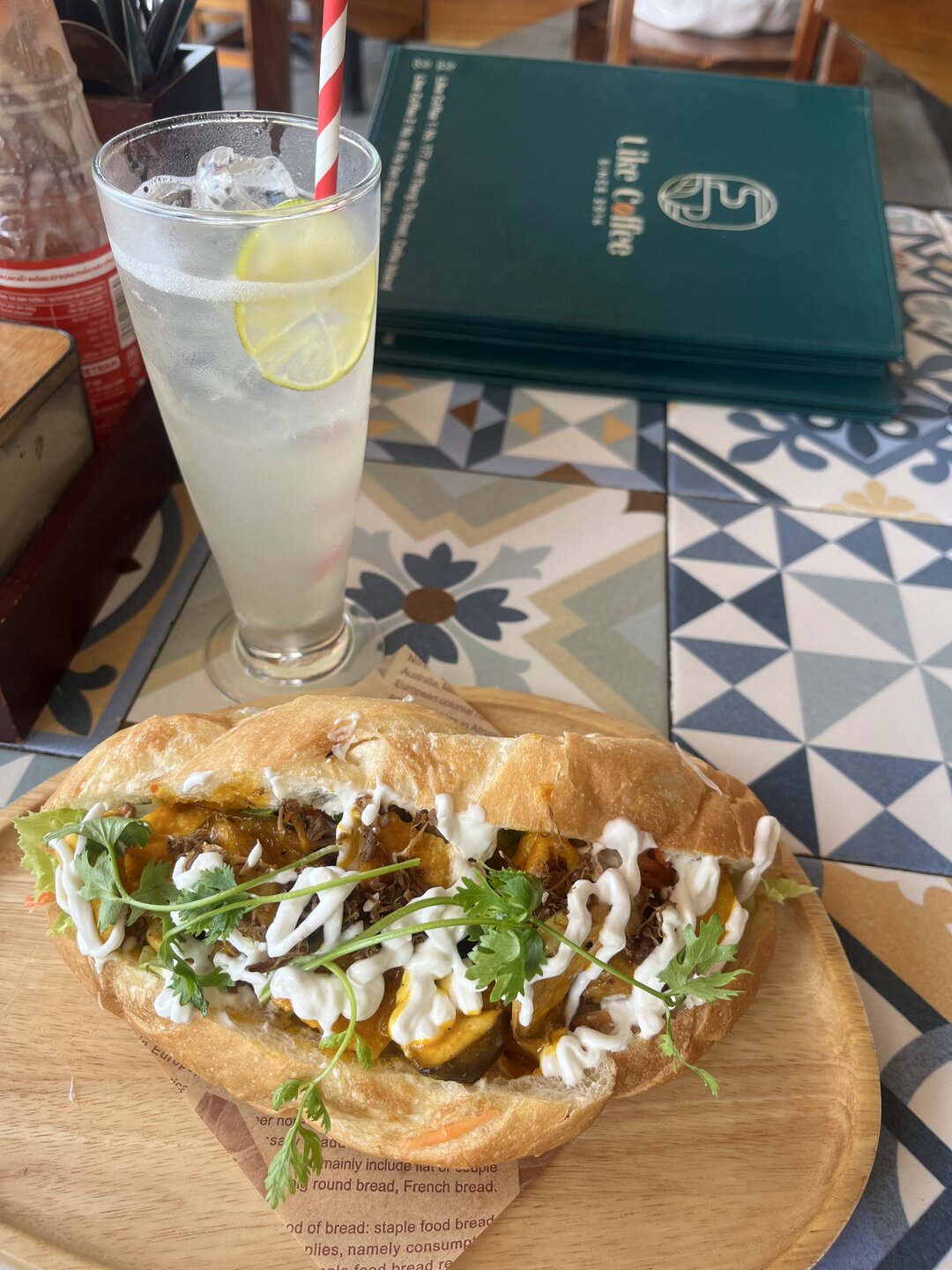 LIKE COFFEE - Vegetarian Food CatBa