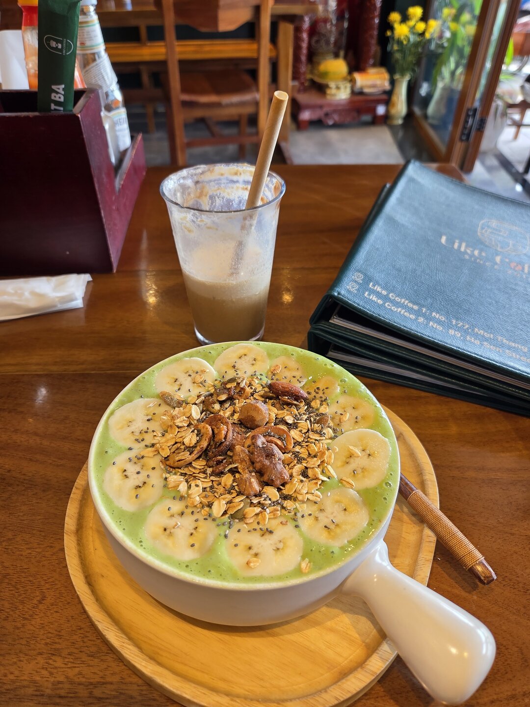 LIKE COFFEE - Vegetarian Food CatBa