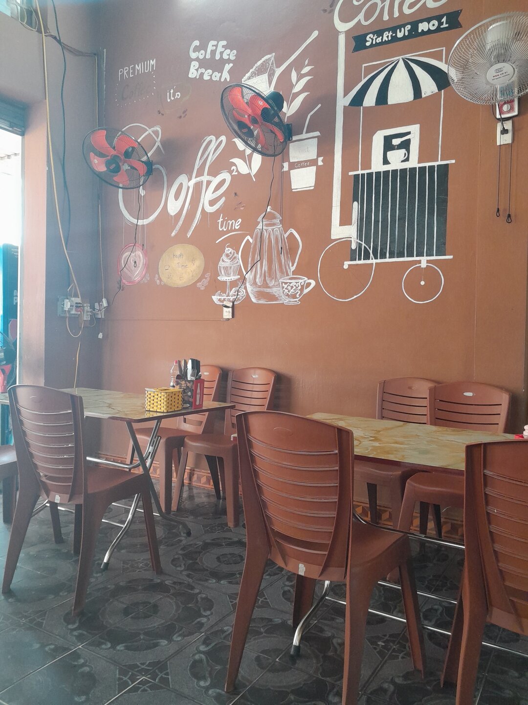 Start Up Cafe & restaurant