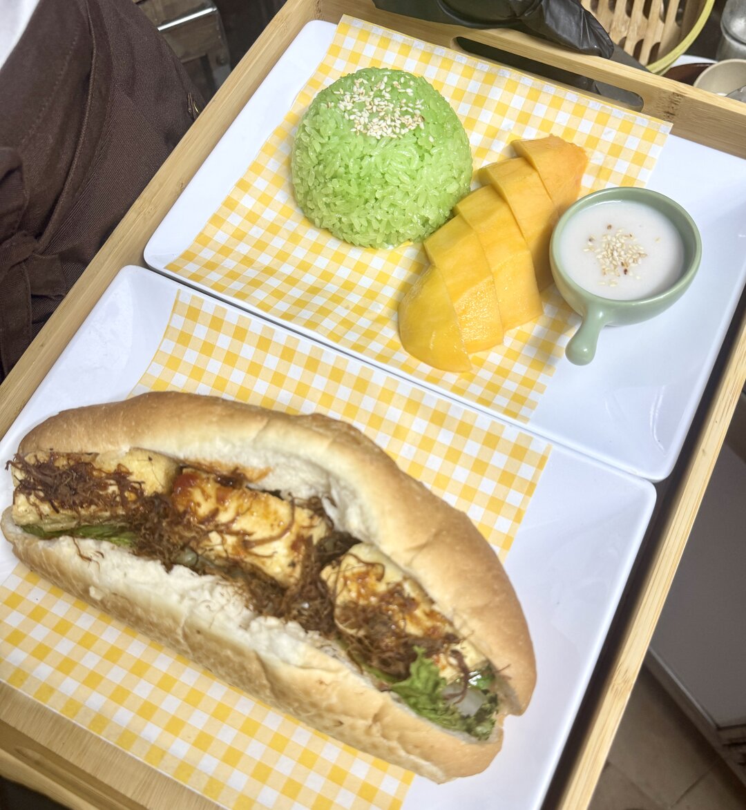 LIN VEGAN RESTAURANT & COFFEE