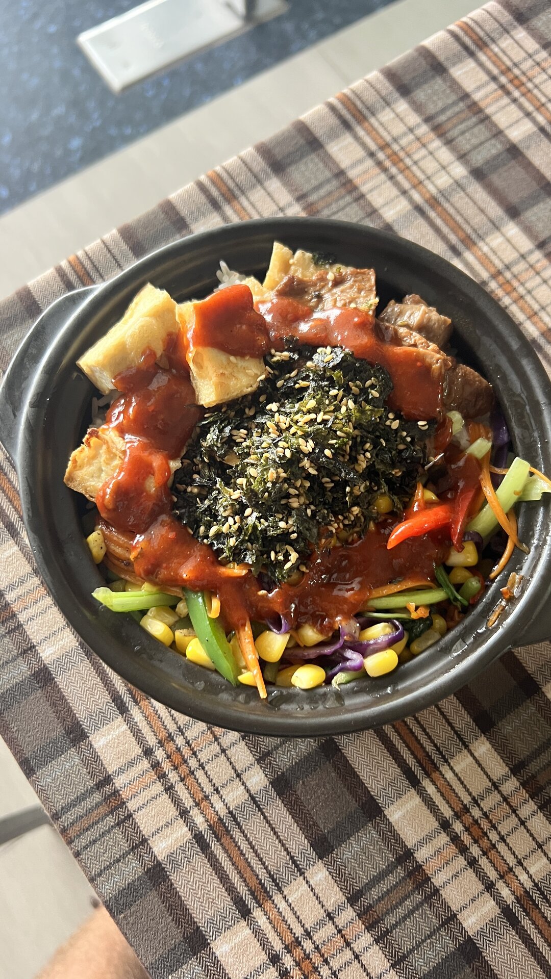 LIN VEGAN RESTAURANT & COFFEE