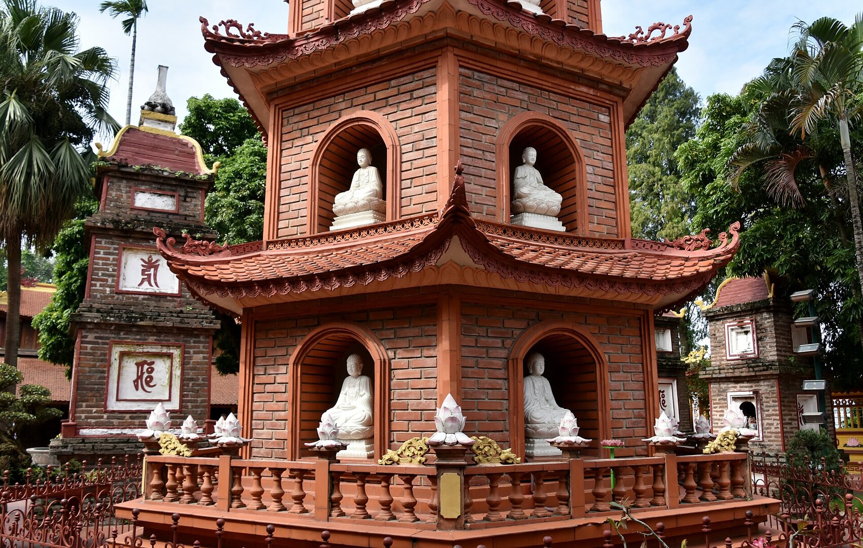 Chùa Trấn Quốc
