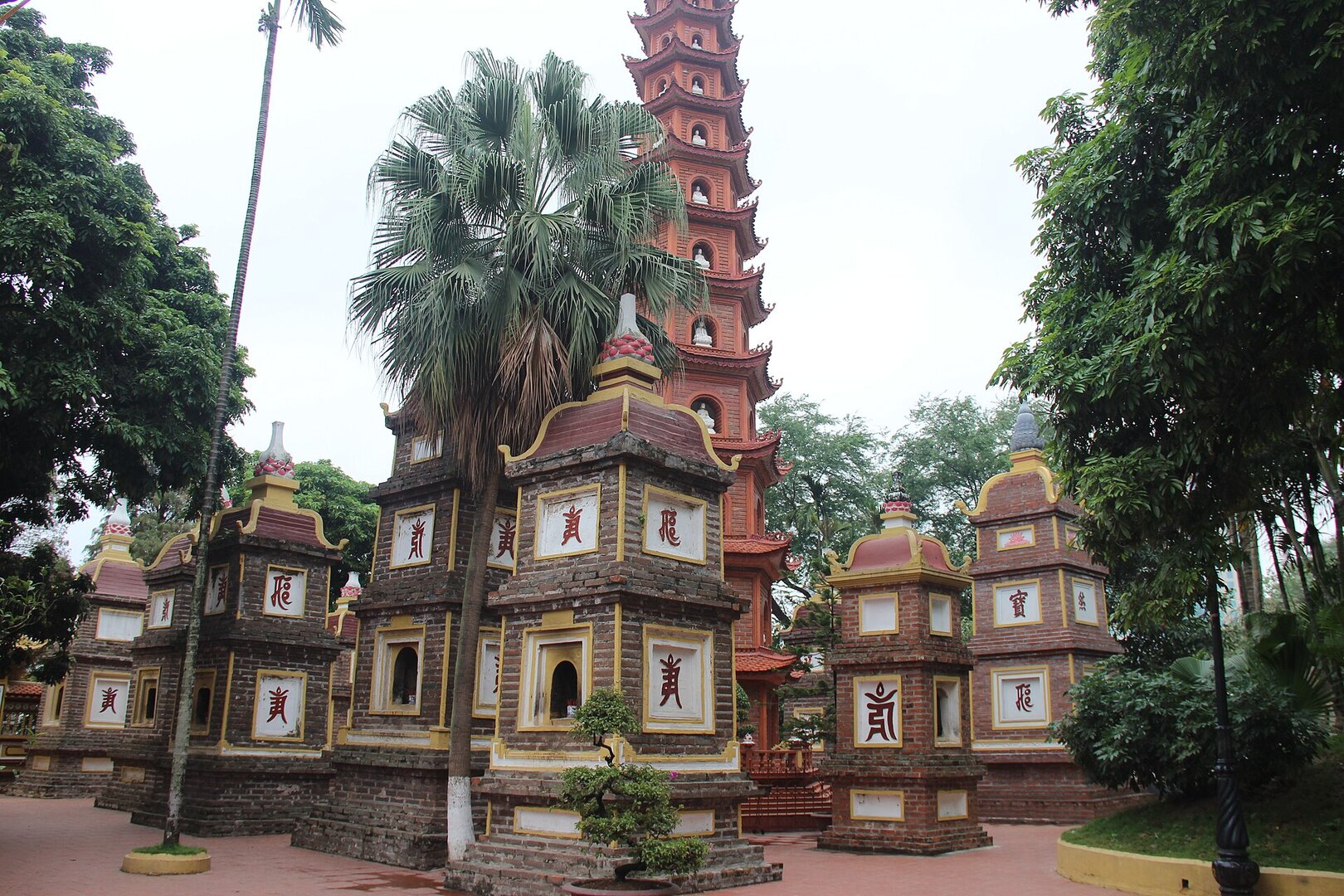Chùa Trấn Quốc