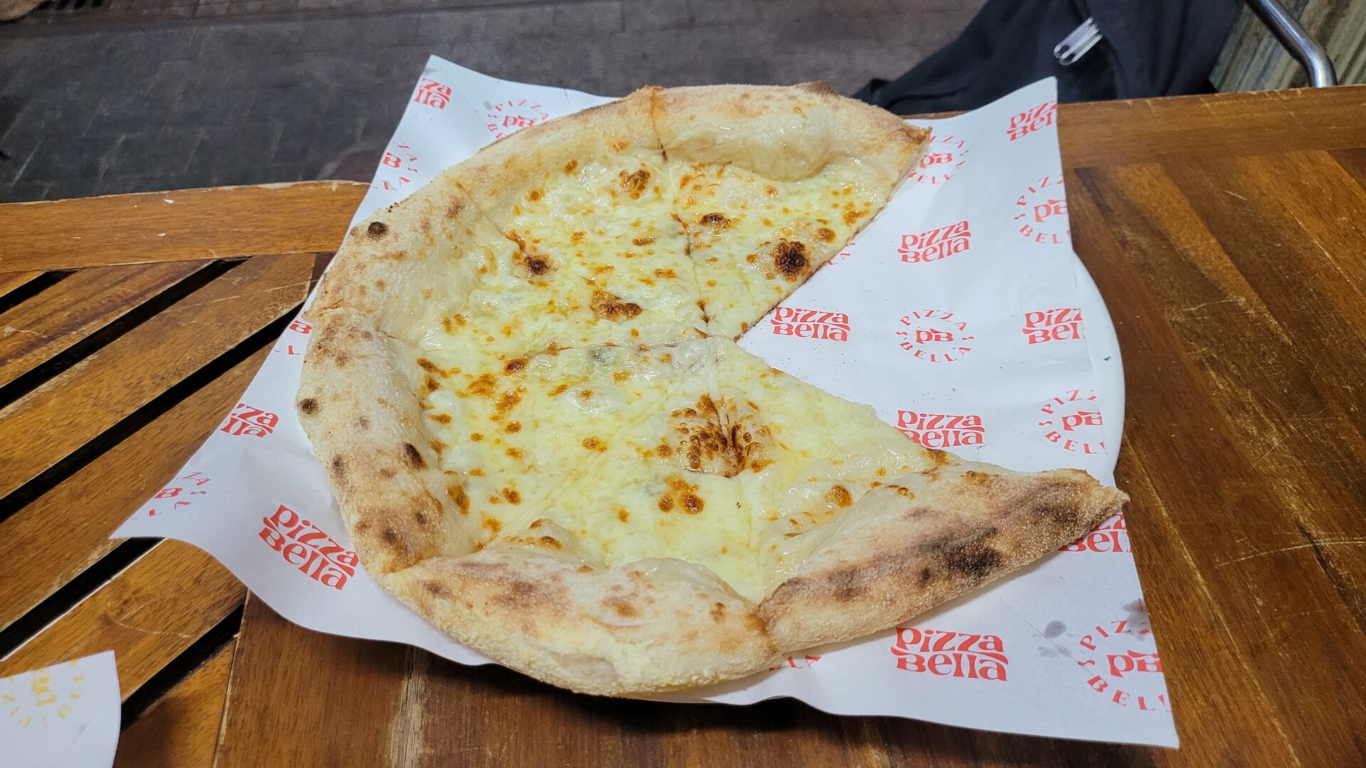 Pizza Bella
