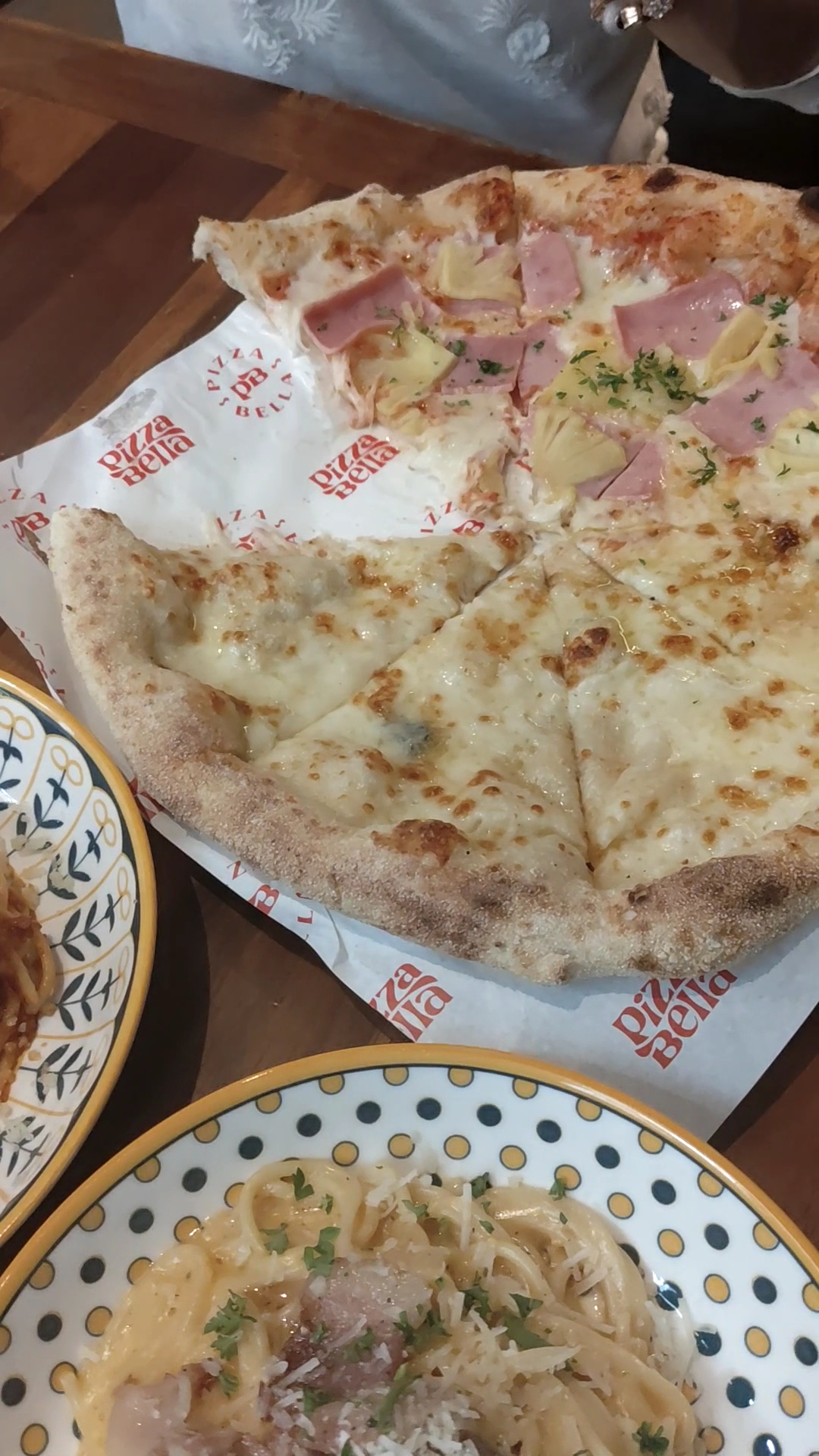 Pizza Bella
