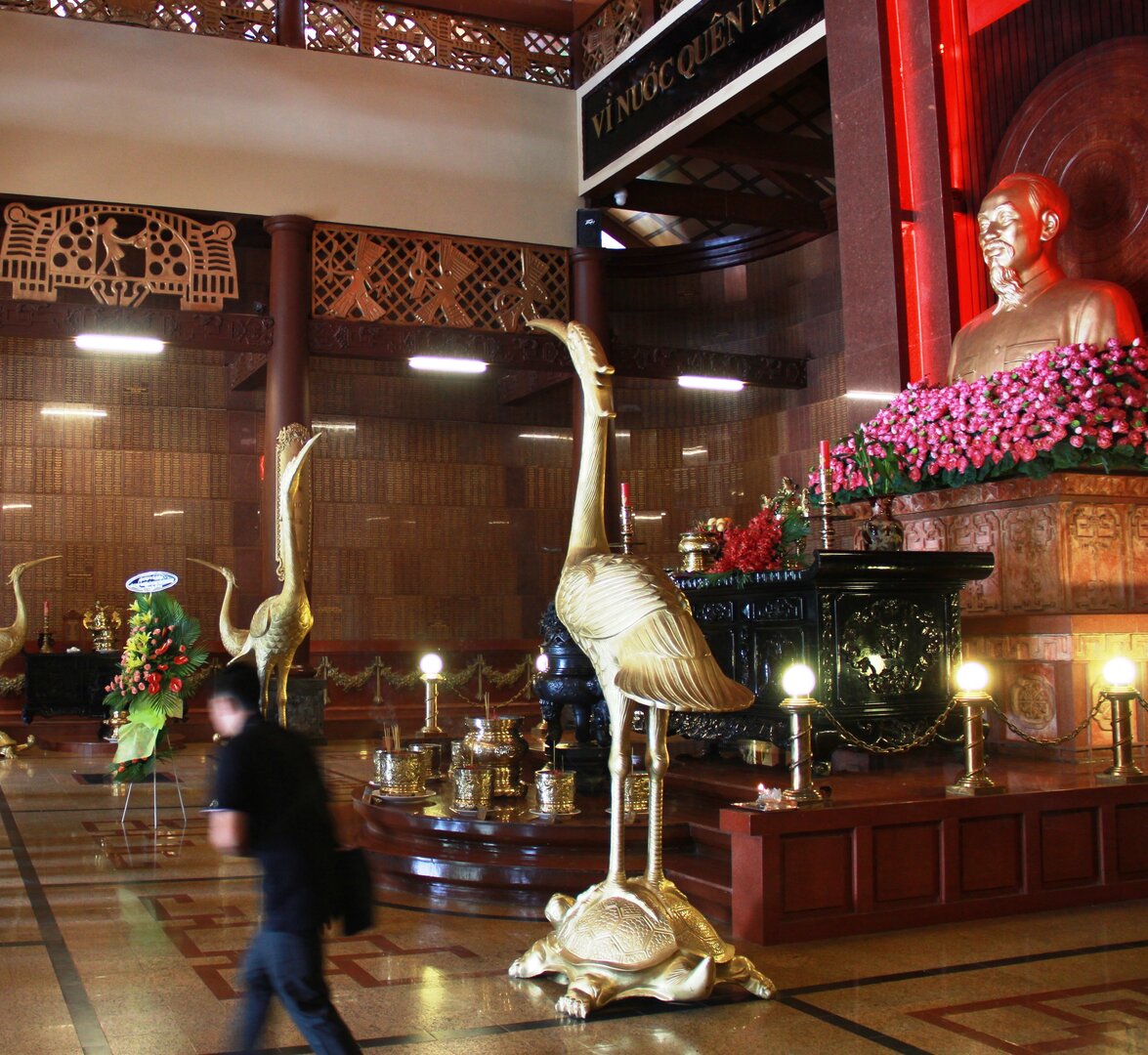 Địa đạo Bến Dược