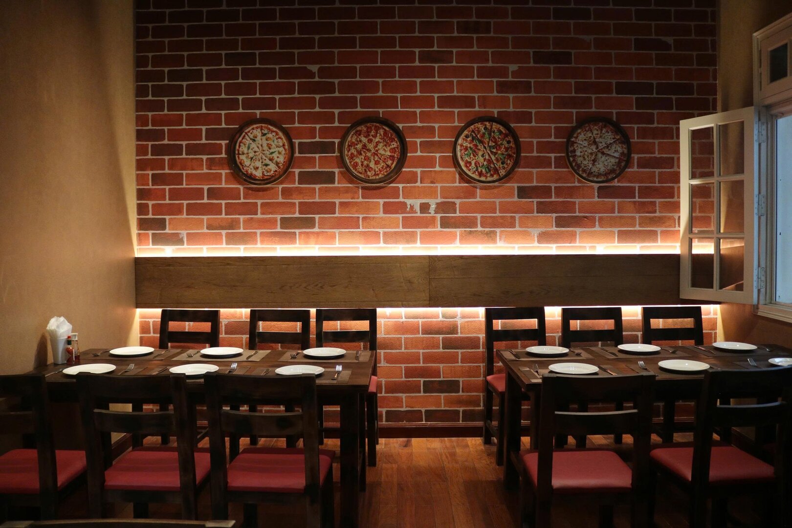 Pizza Parma Tây Hồ