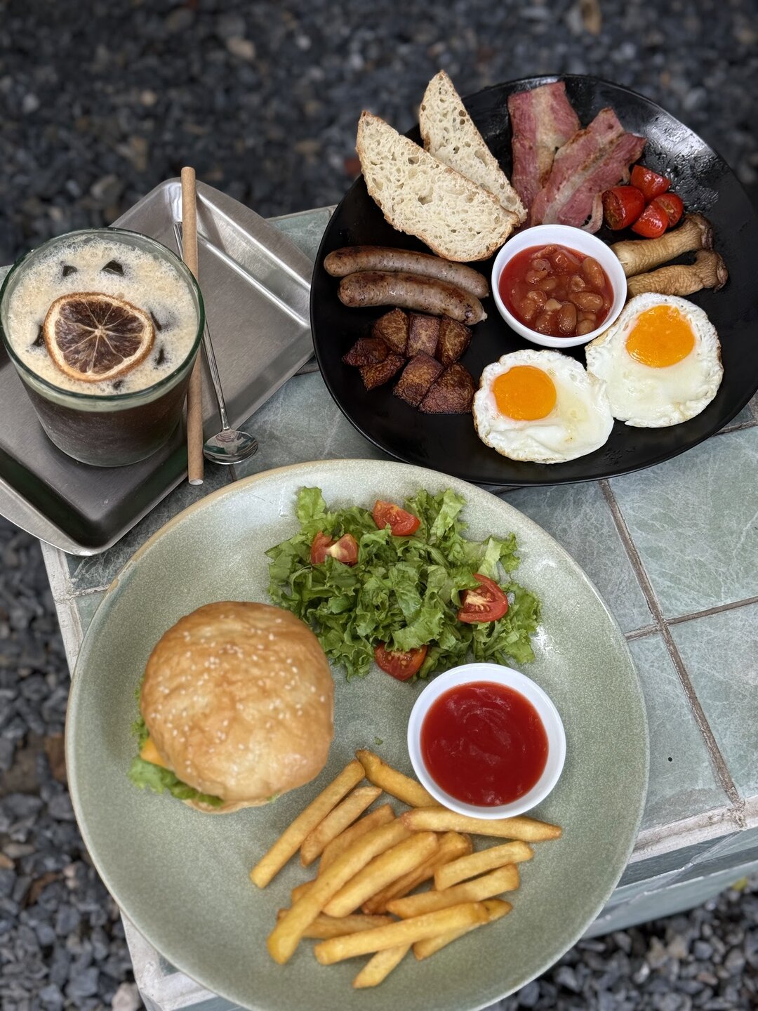 Beanie Café – Restaurant, Coffee & Live Sports