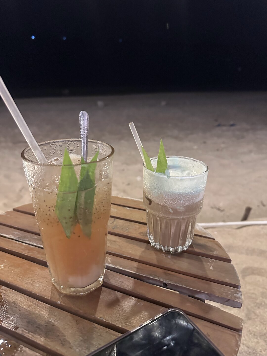 93 Độ Đông Coffee & Bistro