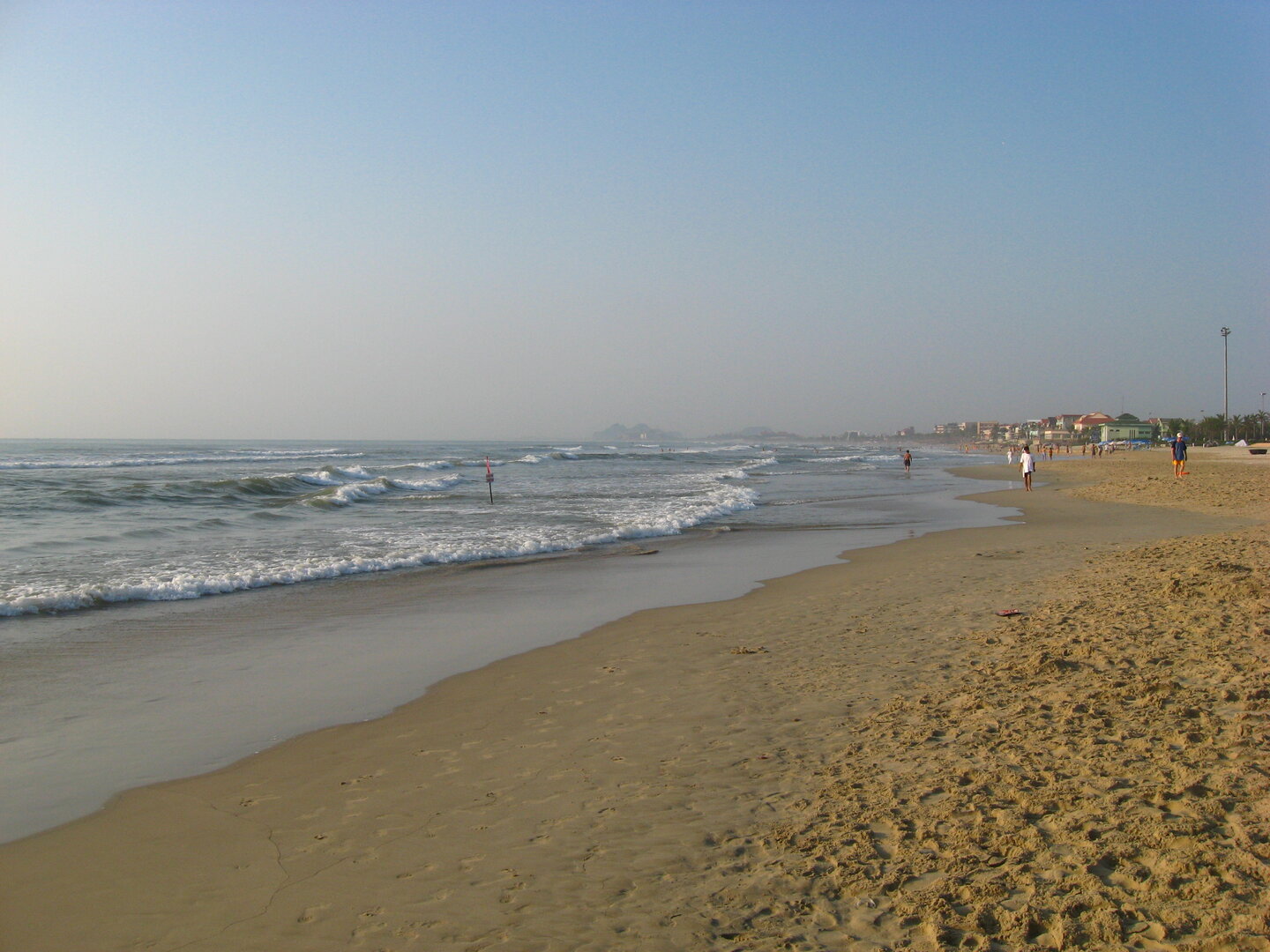 Bãi biển Mỹ Khê