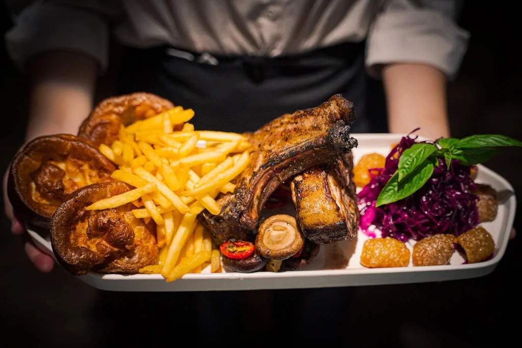 LA BETE - Steakhouse & Cigar Lounge