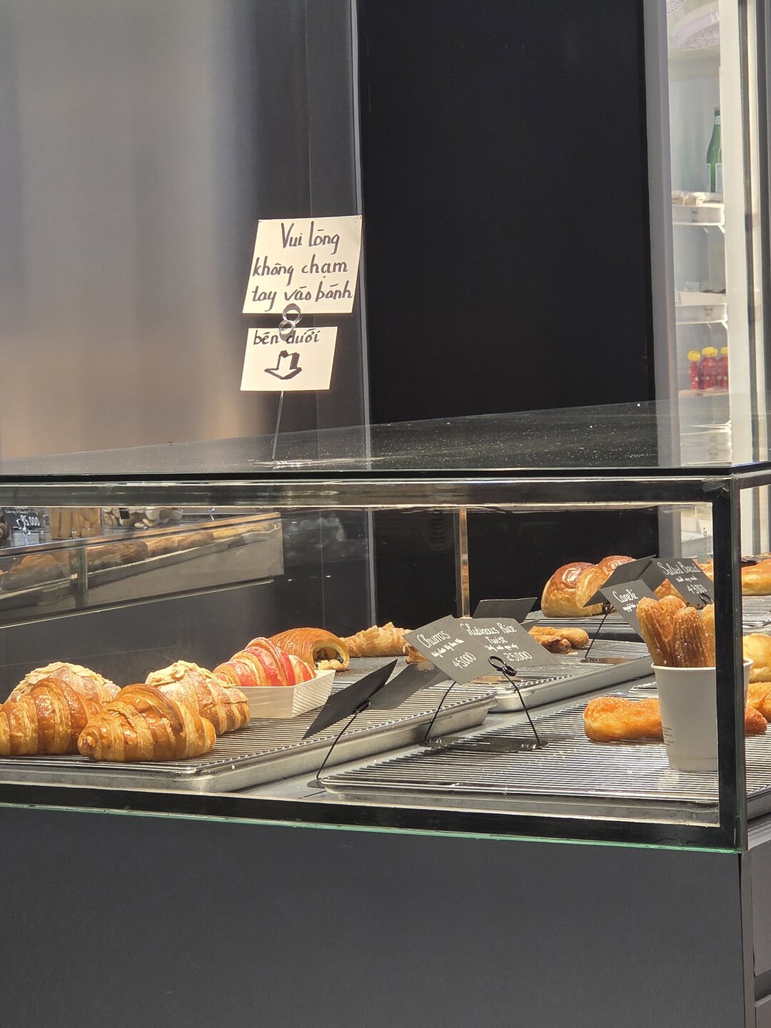 Foremost Bakery Huỳnh Thúc Kháng