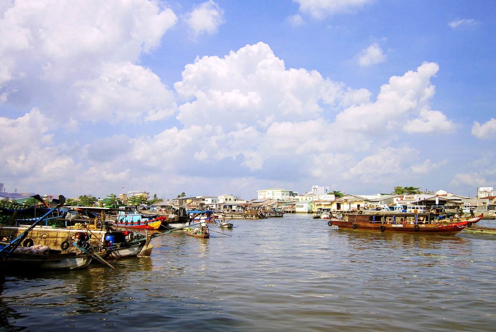 Chợ nổi Cái Răng