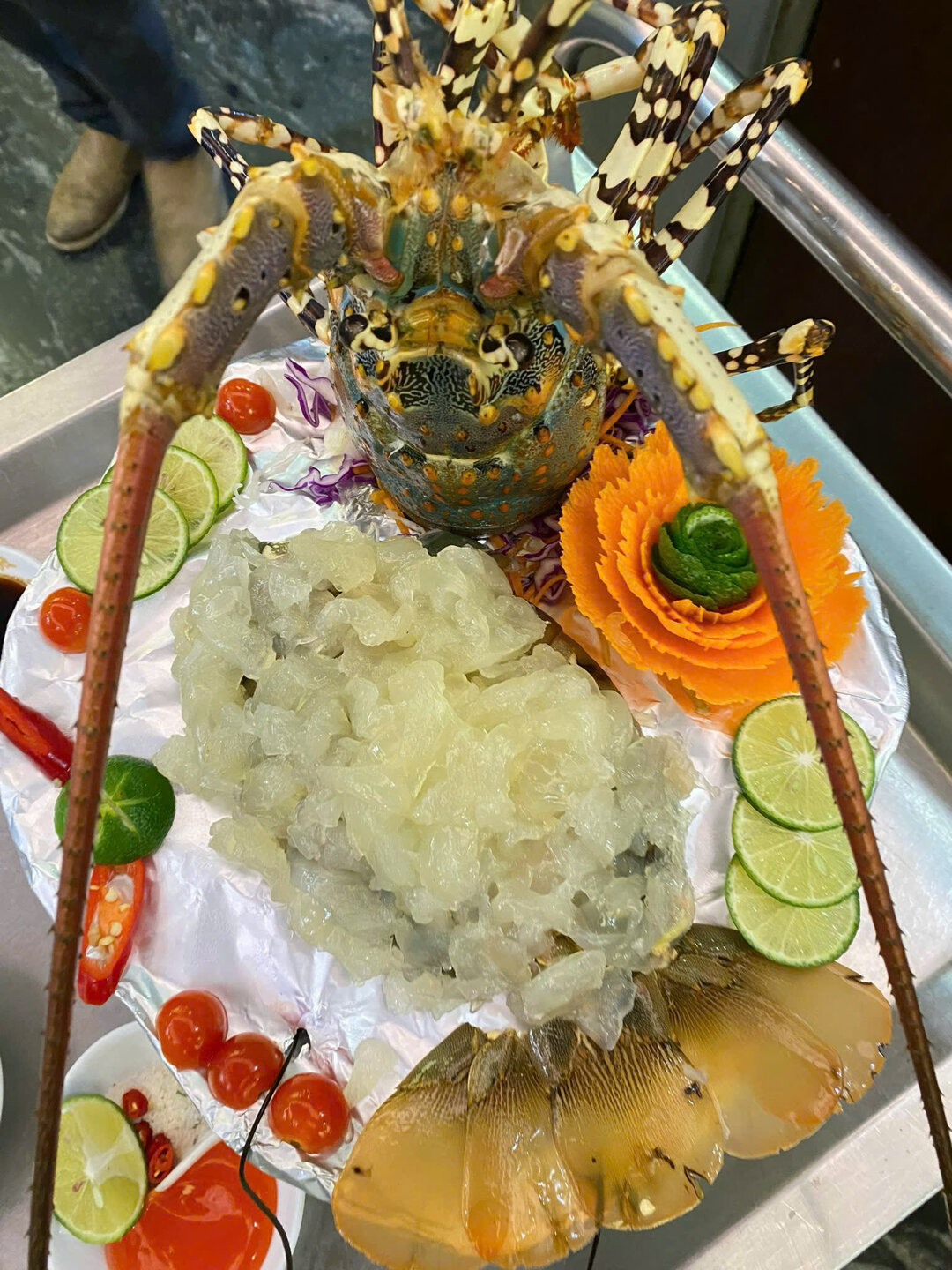 Nhà hàng hải sản Cát Bà - Marigold Restaurant