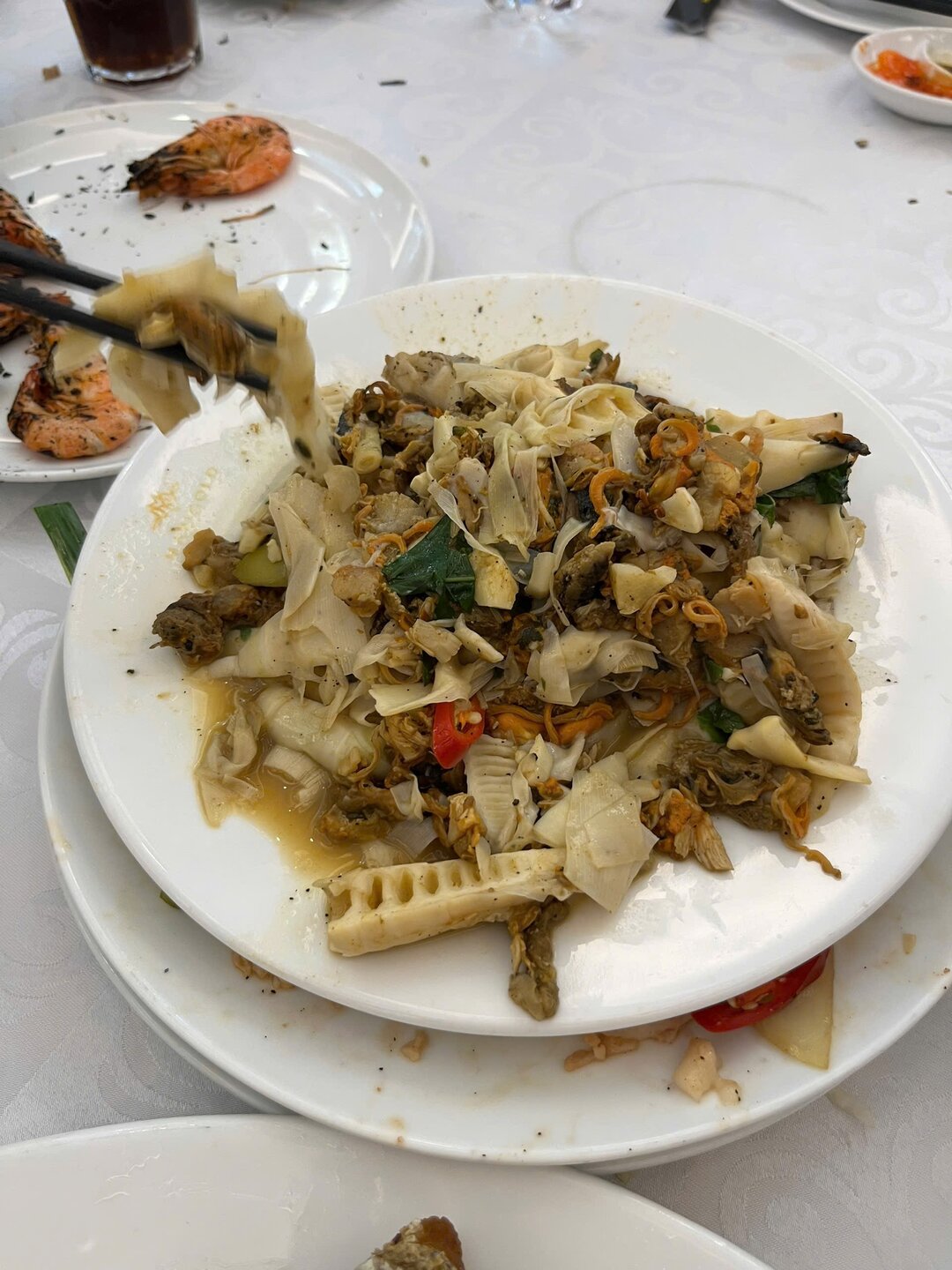 Nhà hàng hải sản Cát Bà - Marigold Restaurant