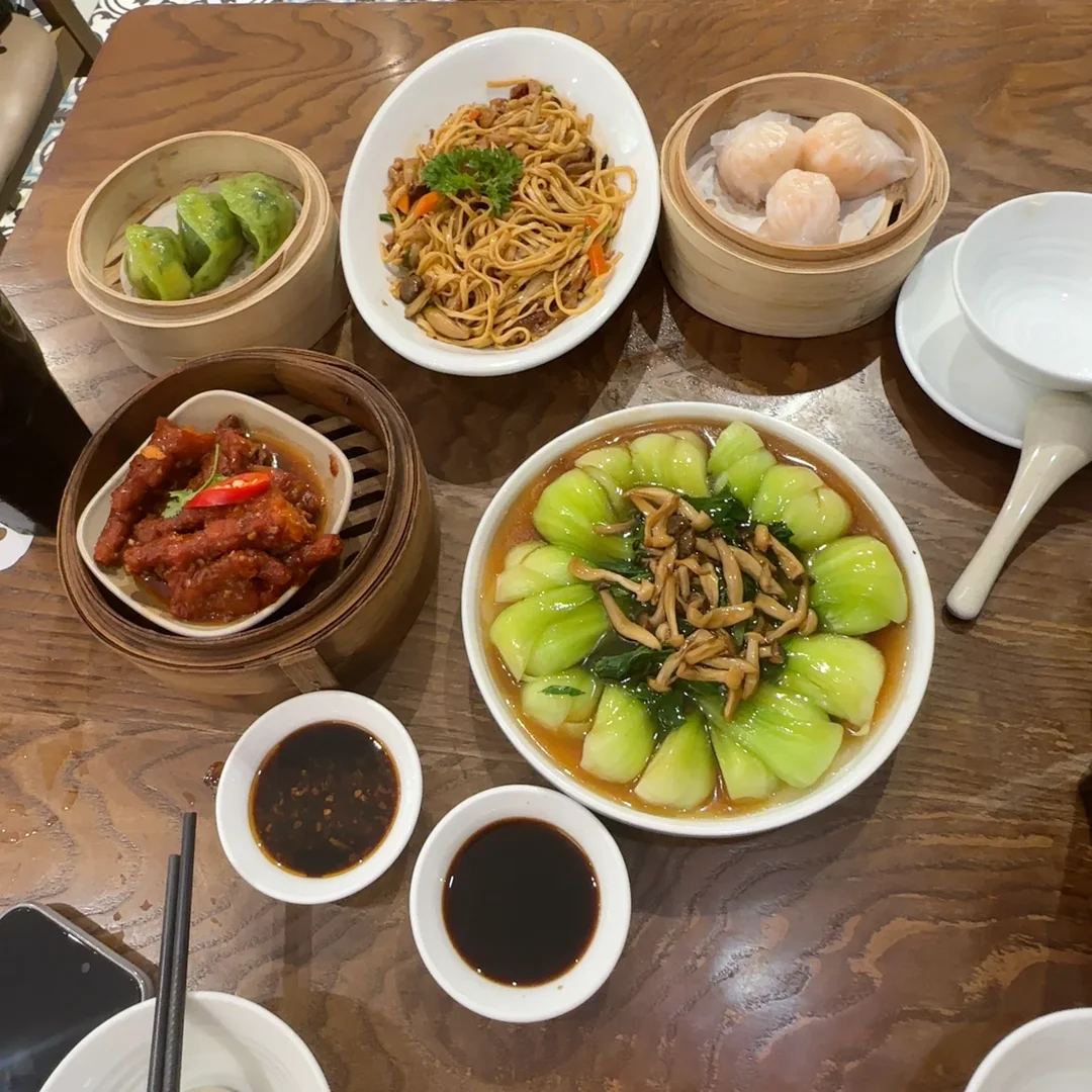 Fungha Dimsum - Vũ Phạm Hàm
