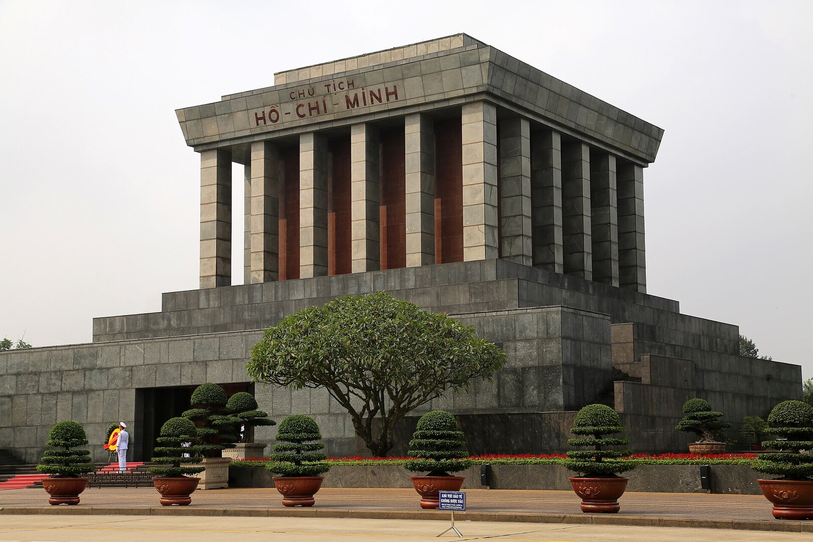 Lăng Chủ tịch Hồ Chí Minh