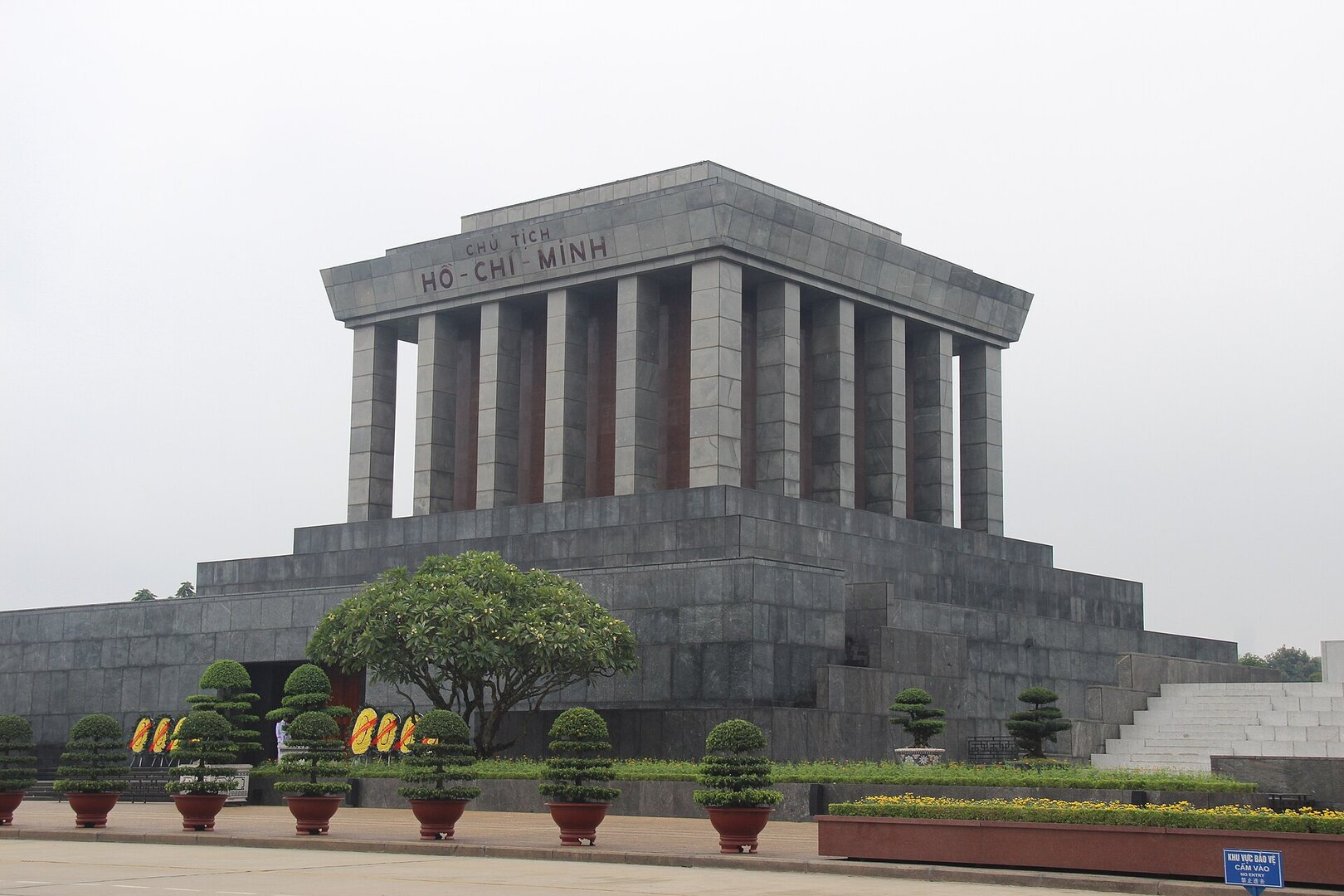 Lăng Chủ tịch Hồ Chí Minh