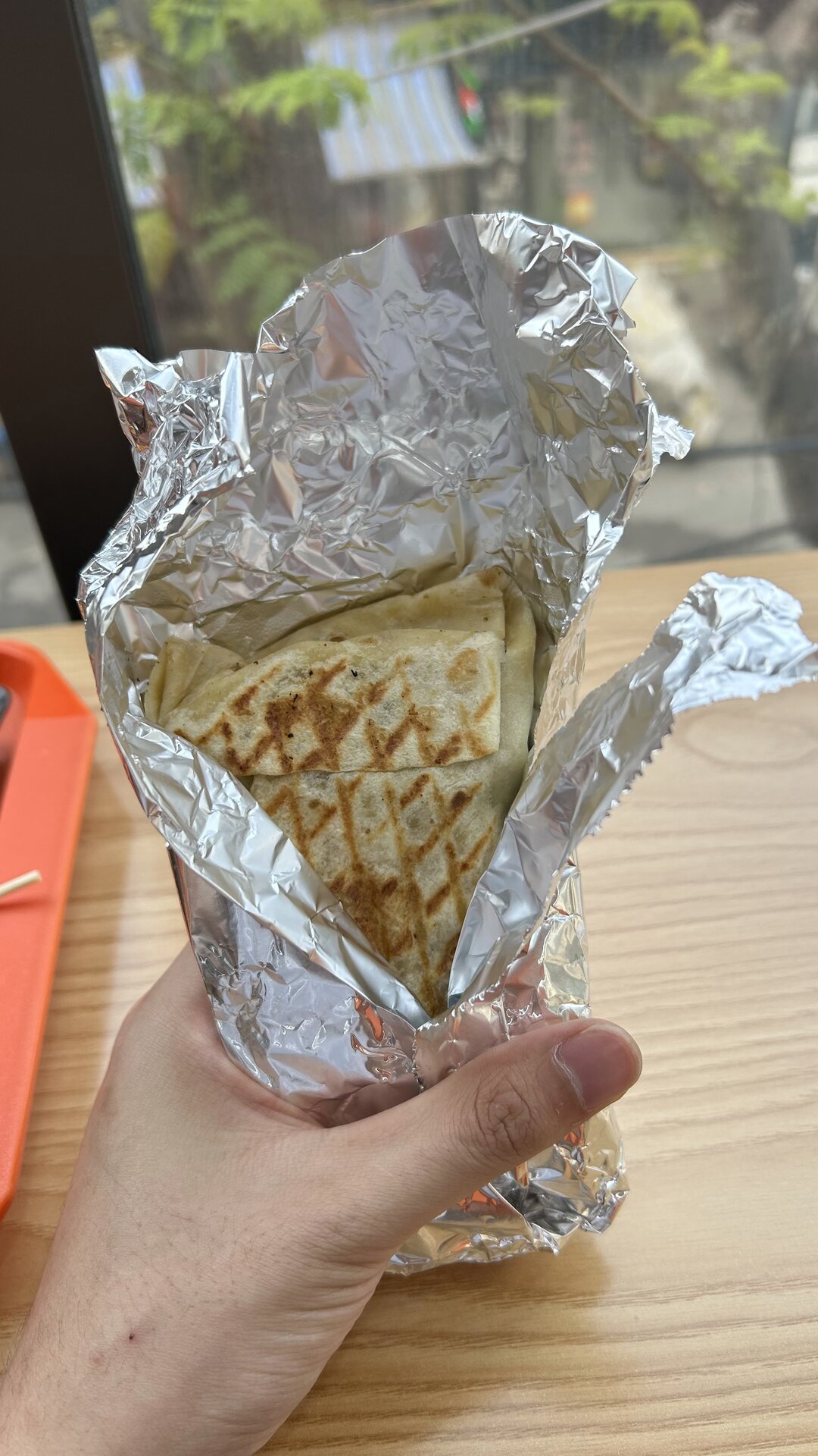 TAetNA Ao Sen