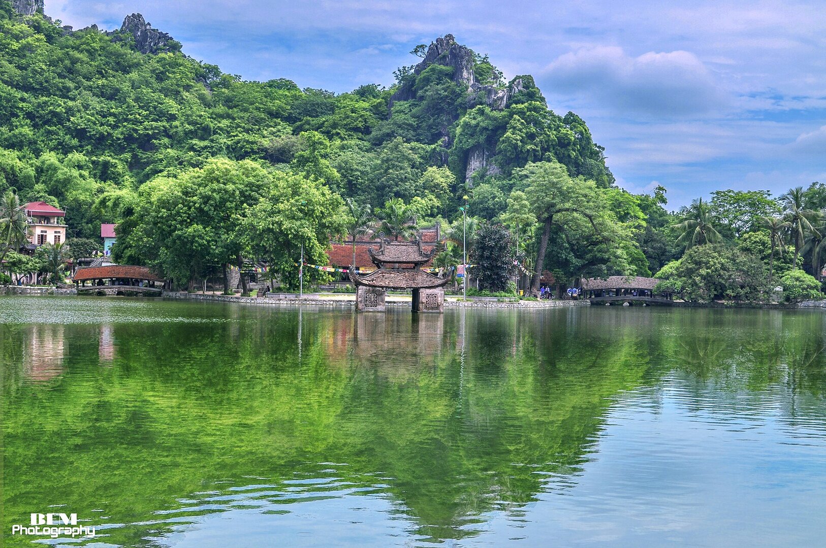 Thay Pagoda