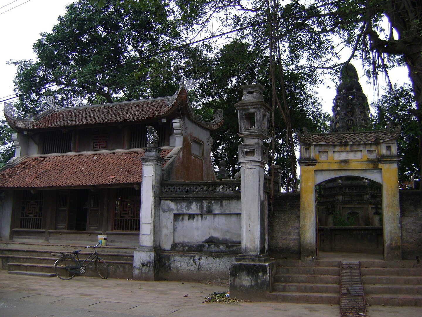 Làng cổ Đường Lâm