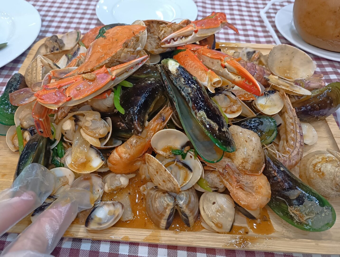 Thảo Minh Restaurant - Nhà hàng Cát Bà