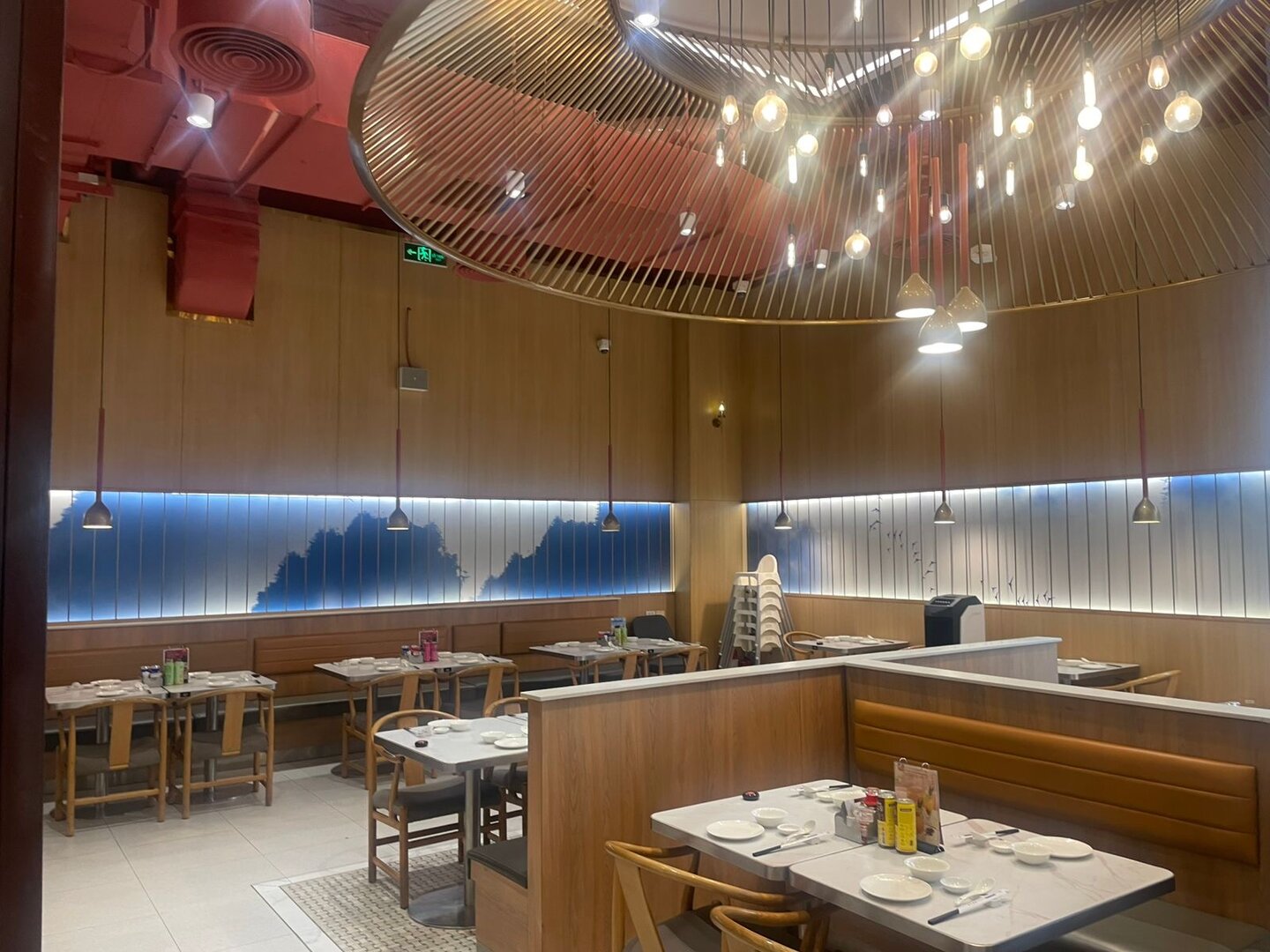 Crystal Jade Hong Kong Kitchen - Vincom Tran Duy Hung