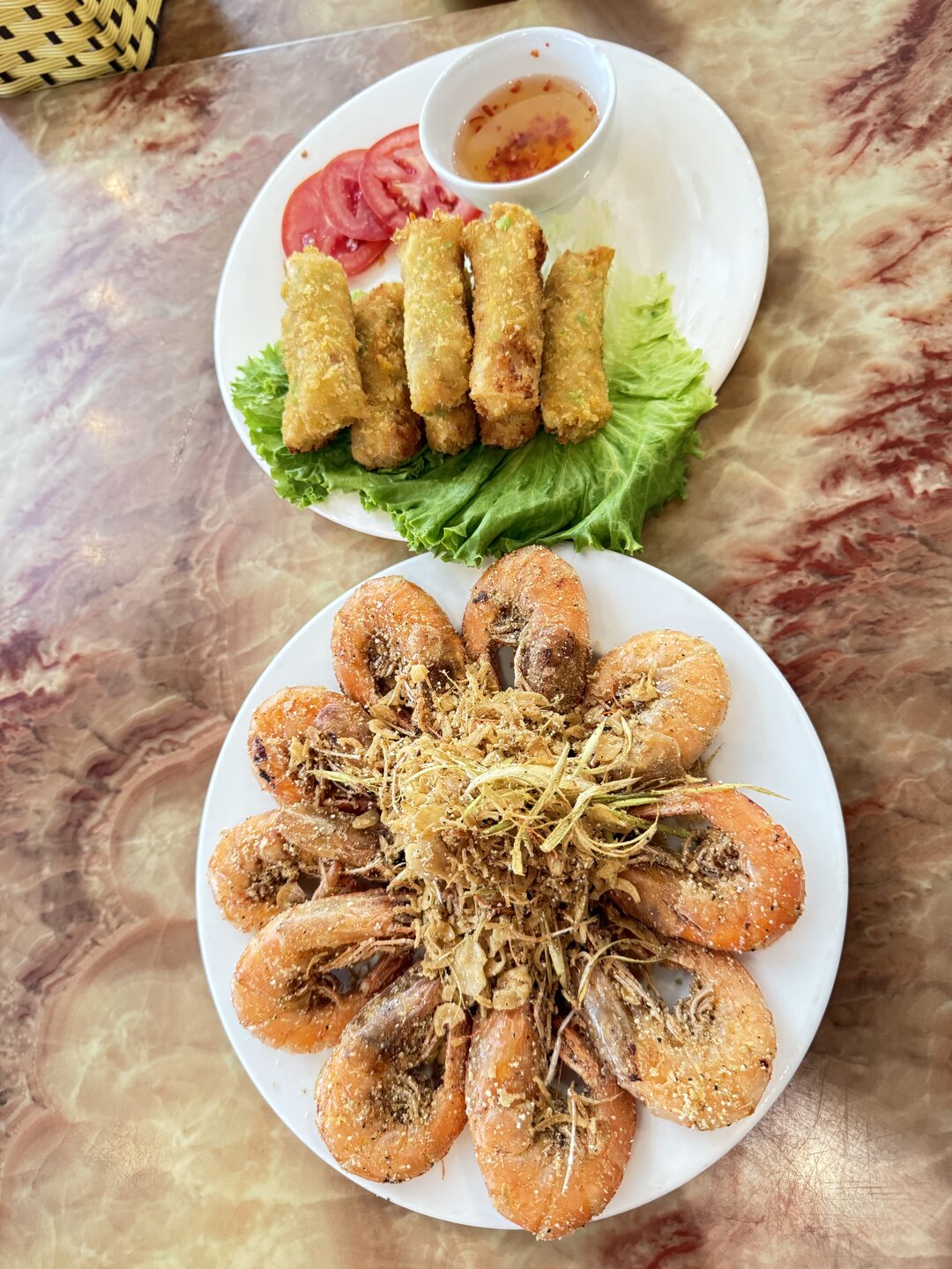 Yummy 2 Restaurant