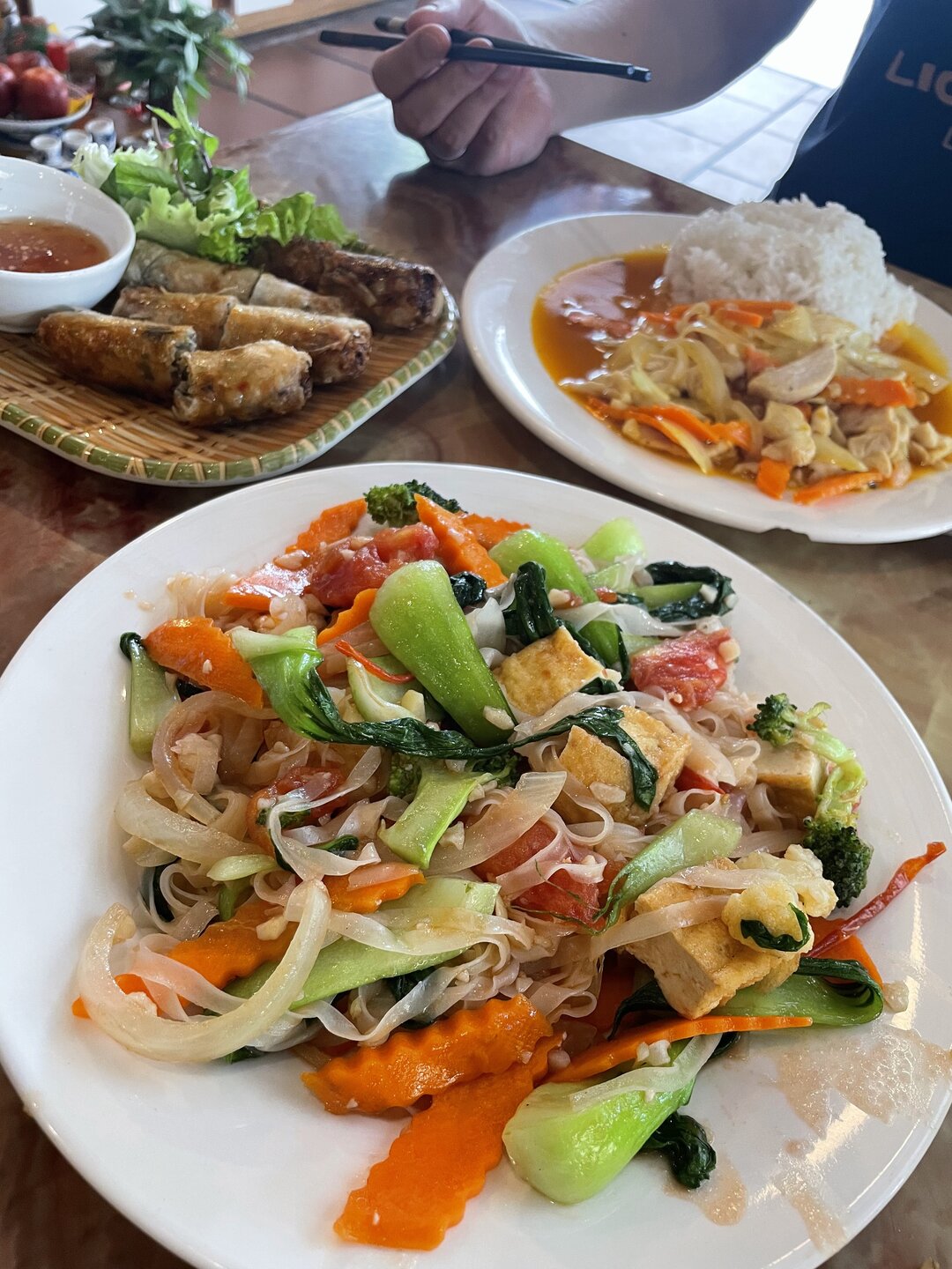 Yummy 2 Restaurant