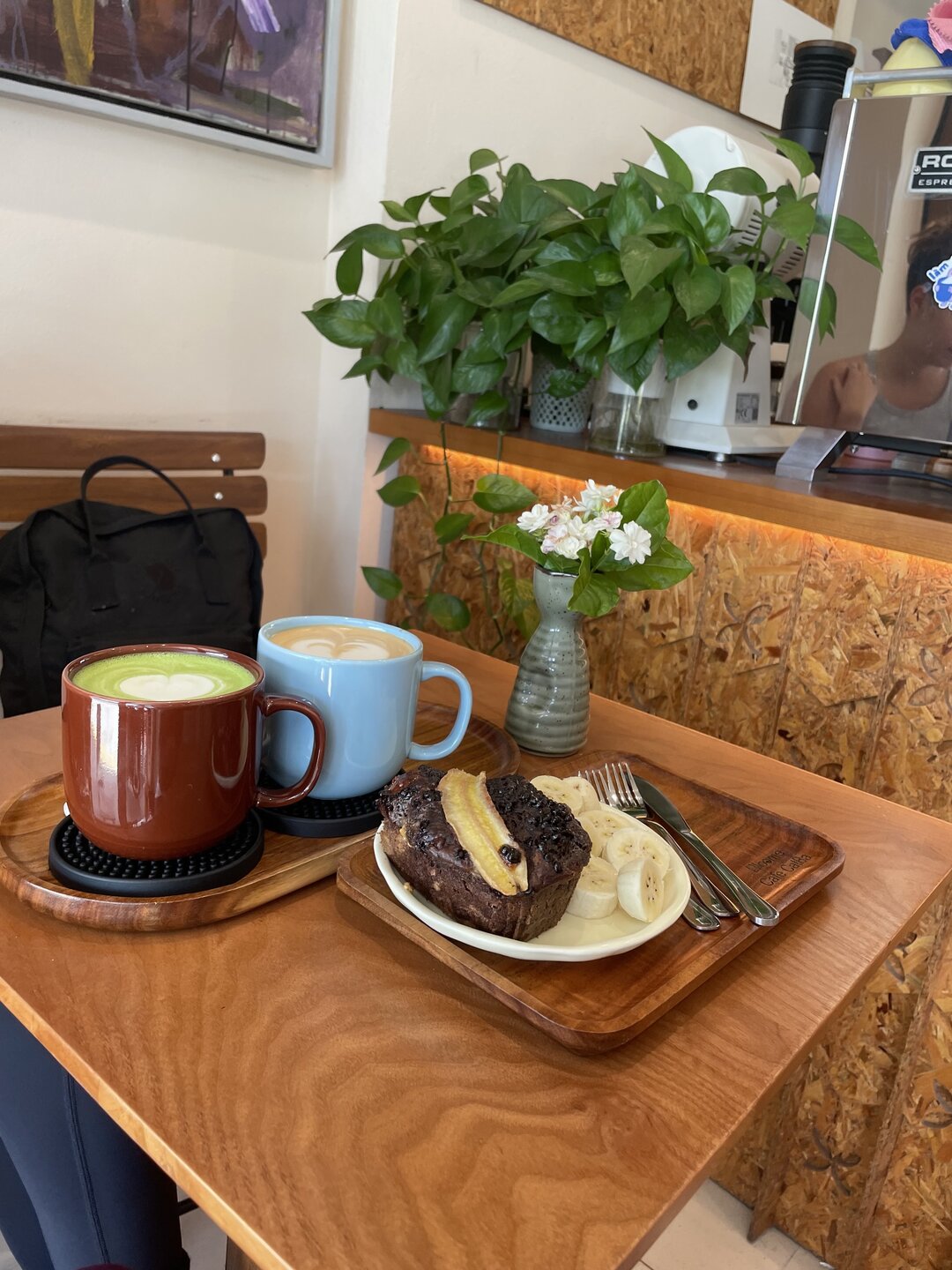 Bloome Cafe CatBa