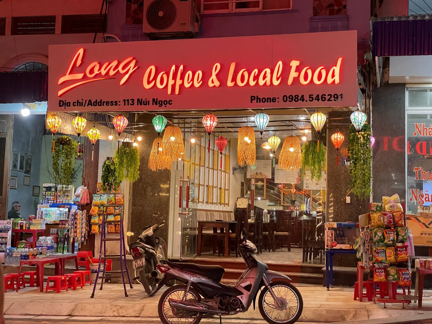 Long Coffee & Local Food