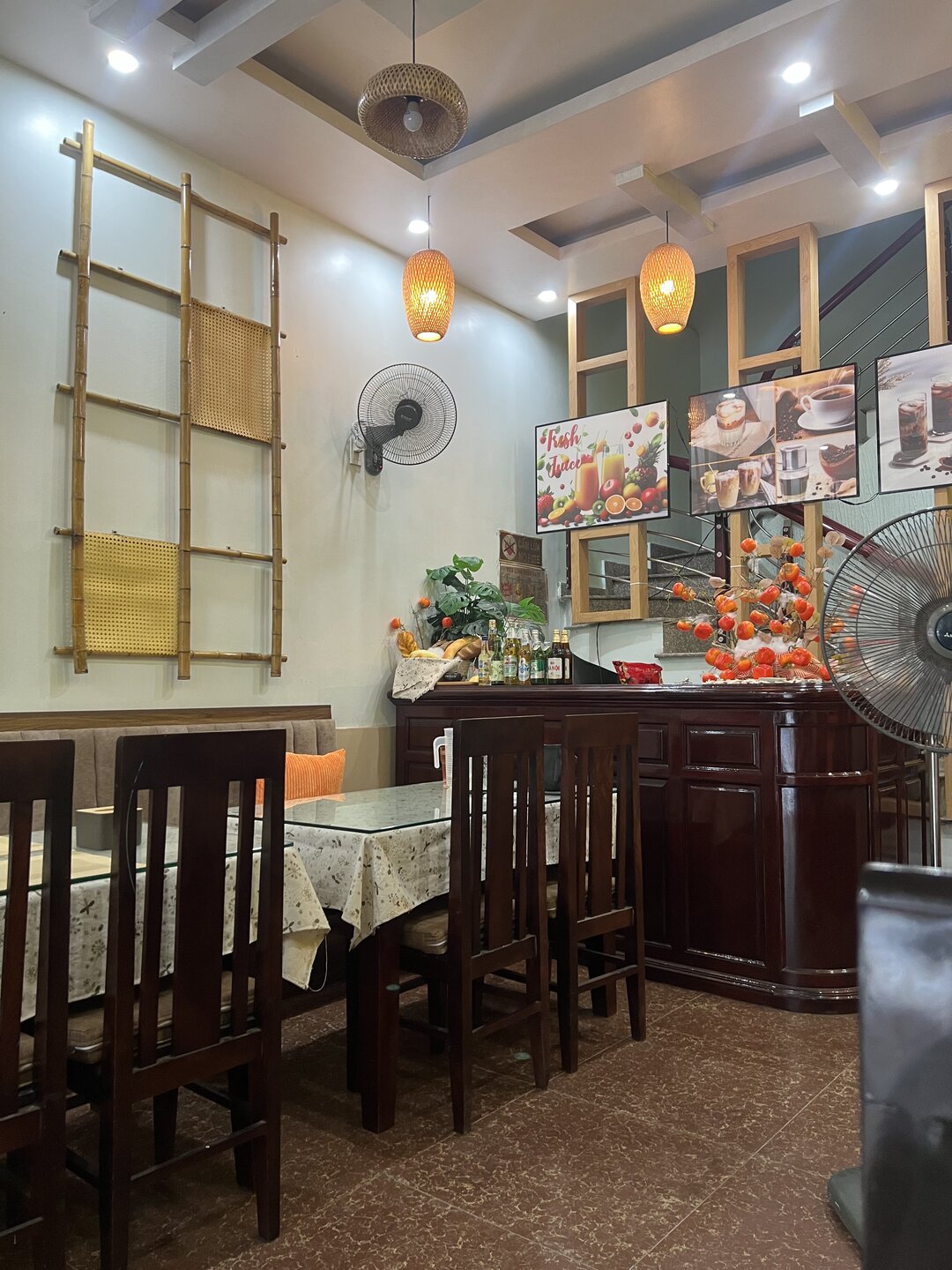 Long Coffee & Local Food