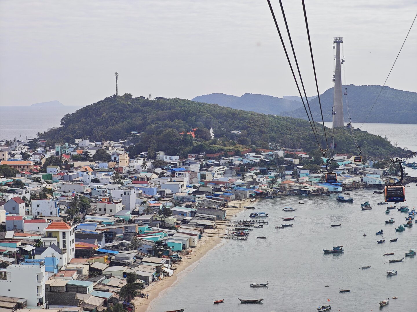 Hon Thom Cable Car Phu Quoc