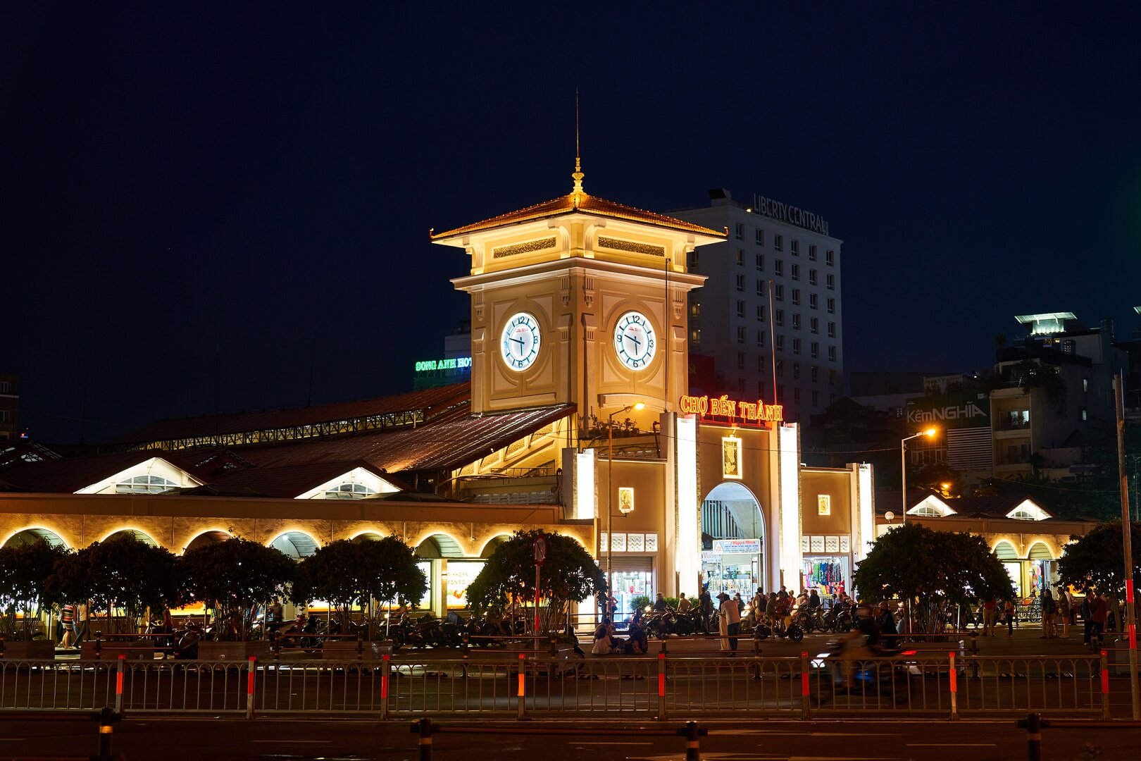 Ben Thanh Market