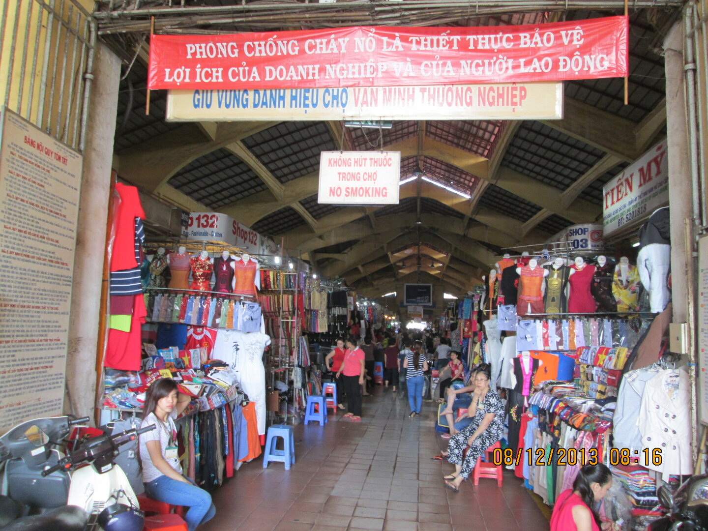 Ben Thanh Market