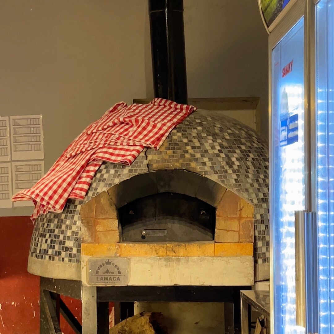 Crust Pizzaria
