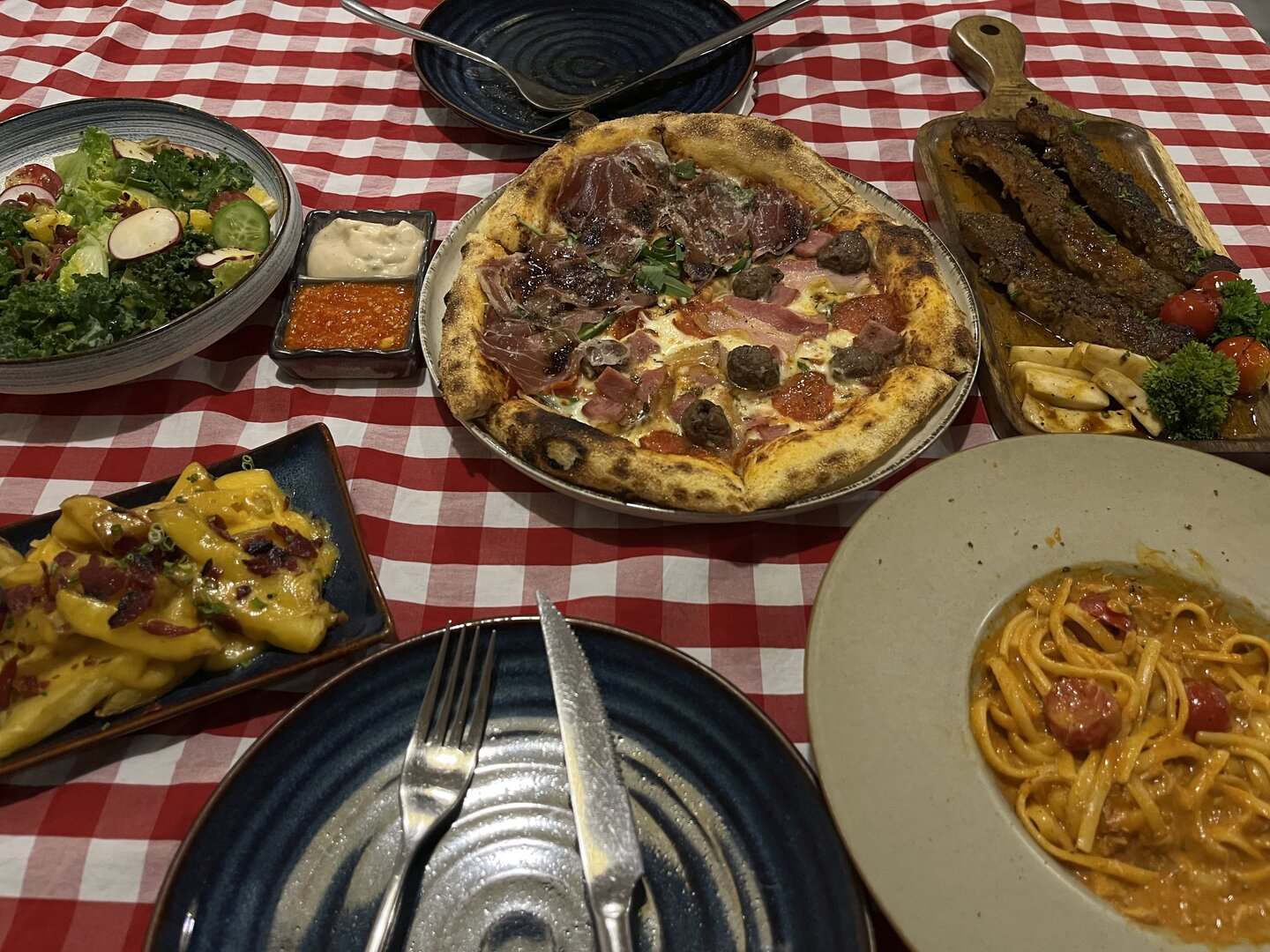 Crust Pizzaria
