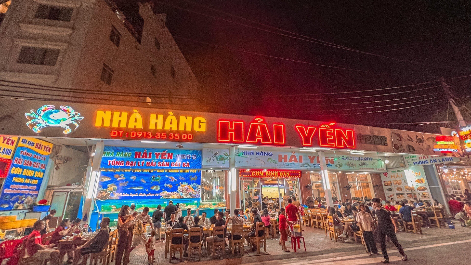 Hai Yen Restaurant - Cat Ba Seafood