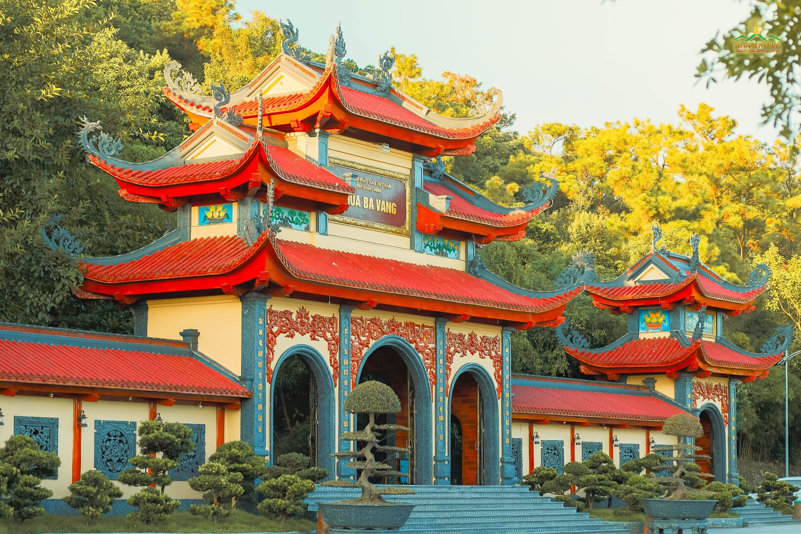 Ba Vang Pagoda