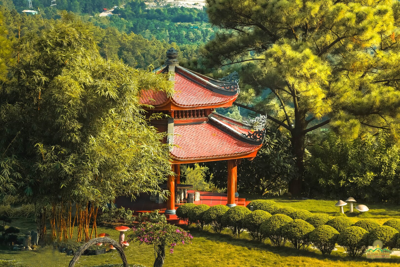 Ba Vang Pagoda