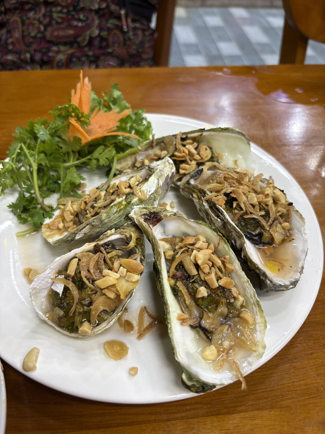 Nhà Hàng Anh Thư/ Blue Pearl Restaurant