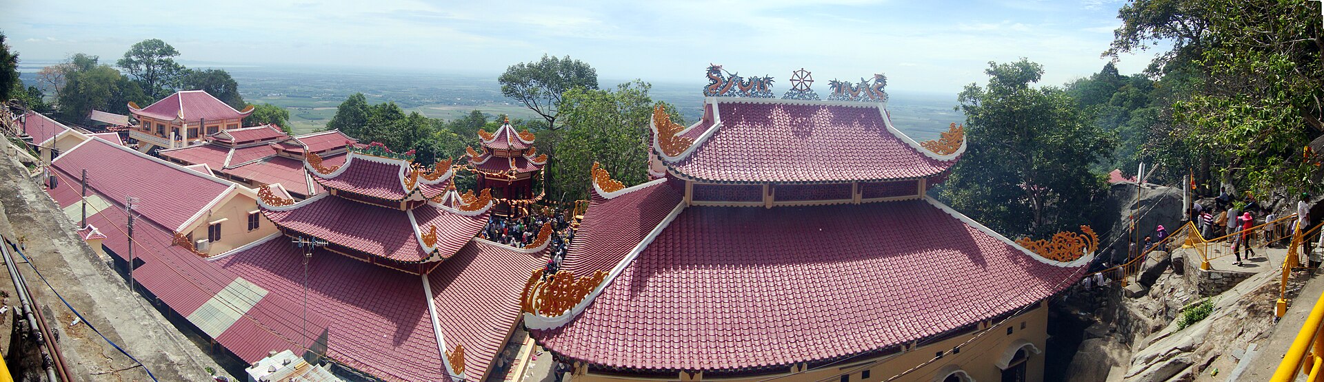 Núi Bà Đen